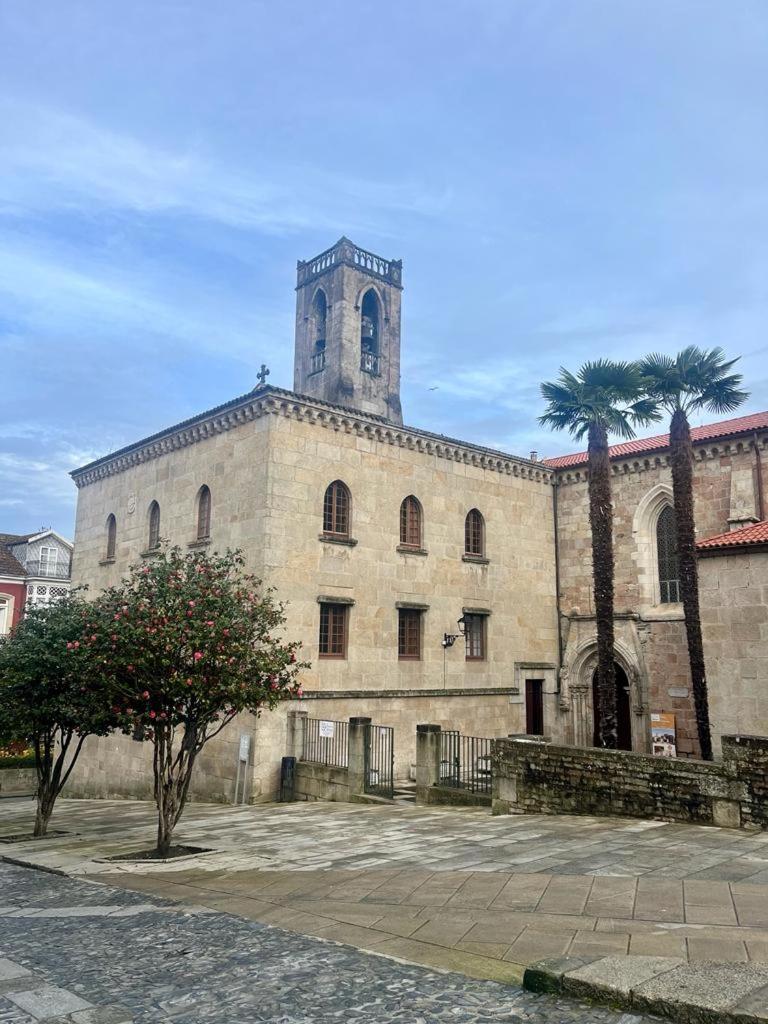 Parada Do Camino De Santiago Betanzos Extérieur photo